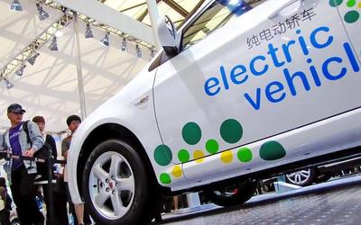 電動汽車與生物質成型燃料銷售 驅動綠色未來的雙引擎