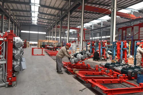 柳工與江漢建機(jī)強(qiáng)強(qiáng)聯(lián)手，共筑全球建筑起重機(jī)械“中國名片”